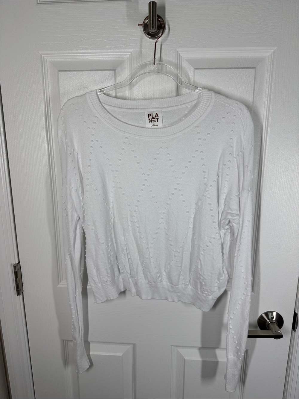 Planet by Lauren G white cropped crewneck sweater with raised dots O/S
